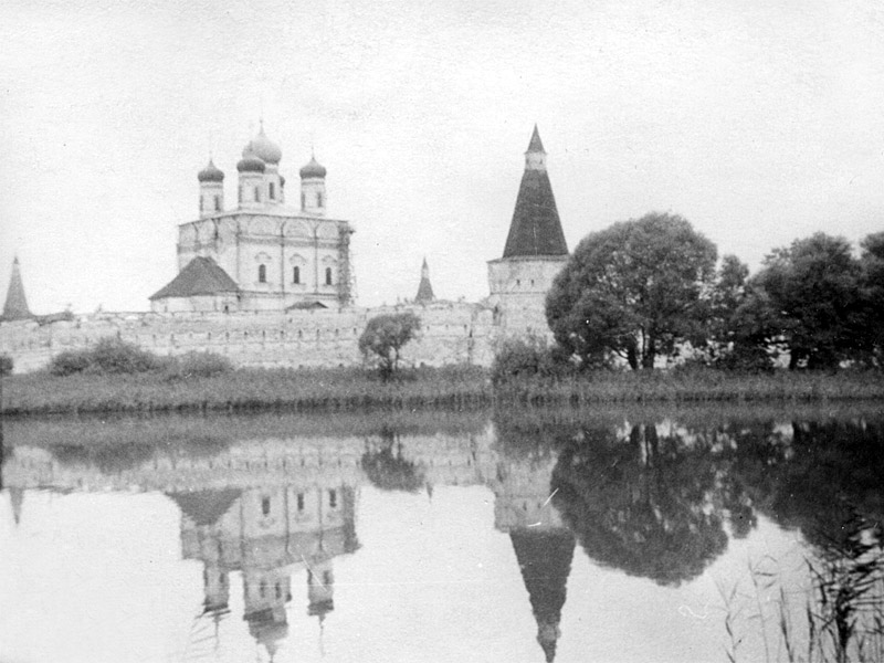 Иосифо Волоколамский монастырь в Теряево