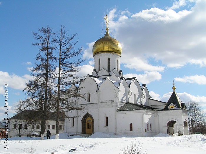 Звенигород монастырь осень