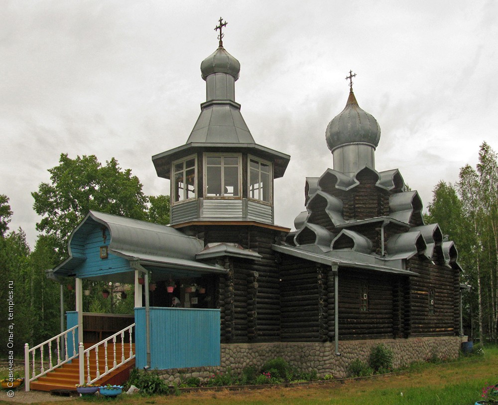 Республика Коми Княжпогостский район Емва Церковь Успения Пресвятой  Богородицы Фотография