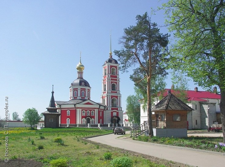 Троице Сергиев Варницкий монастырь осень