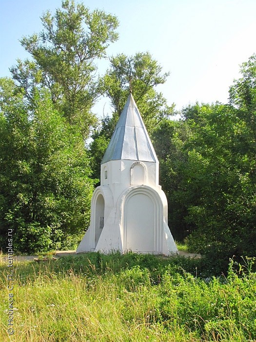 Ельня часовня памятник всем погибшим