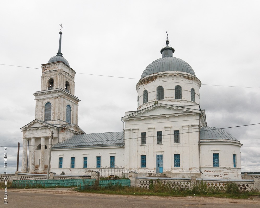 Нижегородская область Кулебакский район Теплово Церковь Троицы  Живоначальной Фотография