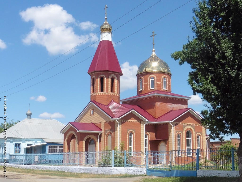 Краснодарский край Темрюкский район Вышестеблиевская Церковь Покрова  Пресвятой Богородицы Церковь Рождества Пресвятой Богородицы Фотография