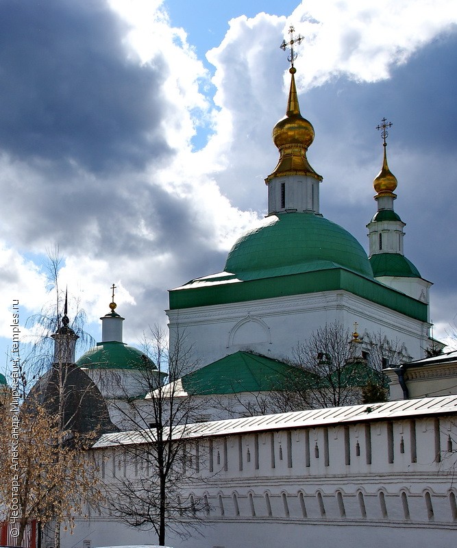 Храм Троицы Живоначальной в Даниловском монастыре