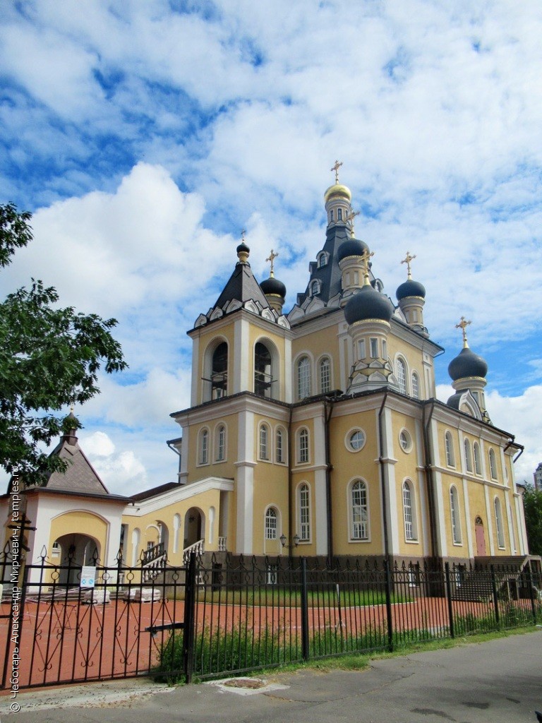 Церковь Сретения Господня в Жулебино