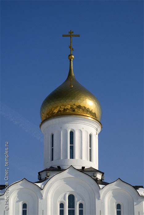 Купола, их количество, форма, цвет и символика - Храм Архангела Михаила в Летове
