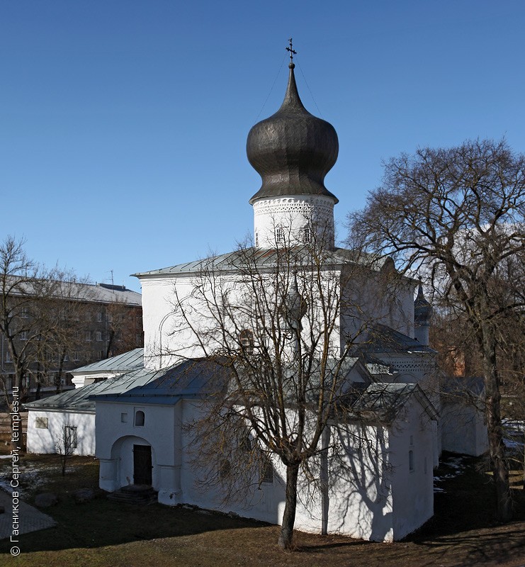 Храм Преполовения Пятидесятницы Псков