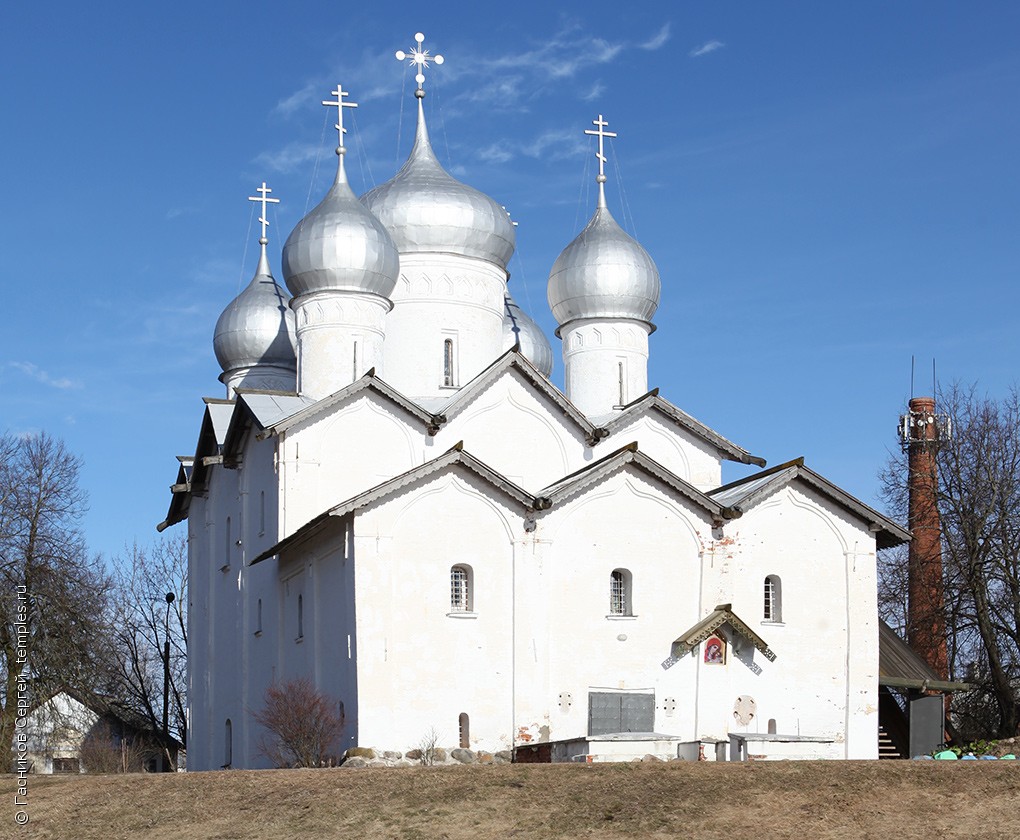 Великий Новгород Плотники Церковь Бориса и Глеба Фотография