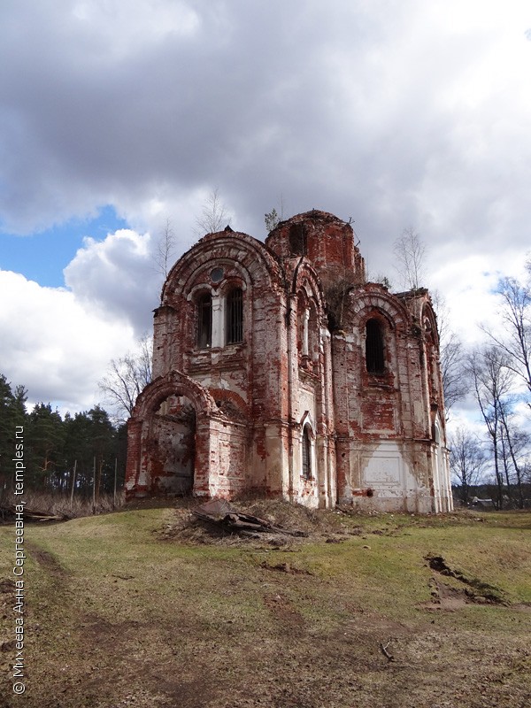 Церковь в Лыкошино Тверская область