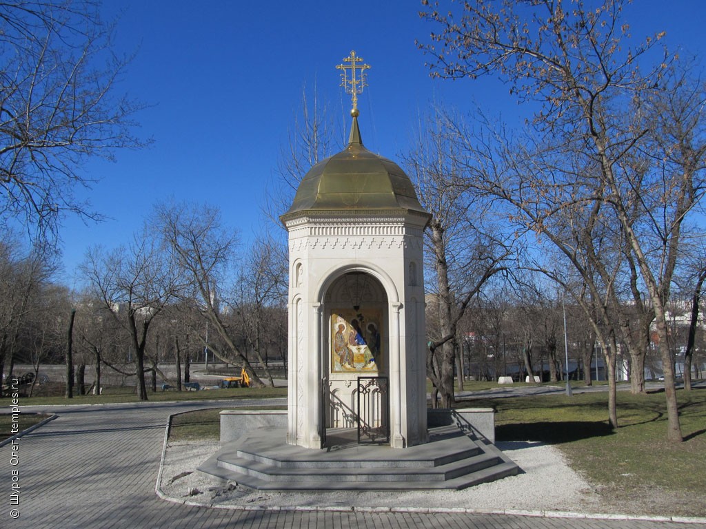 Ельня часовня памятник всем погибшим