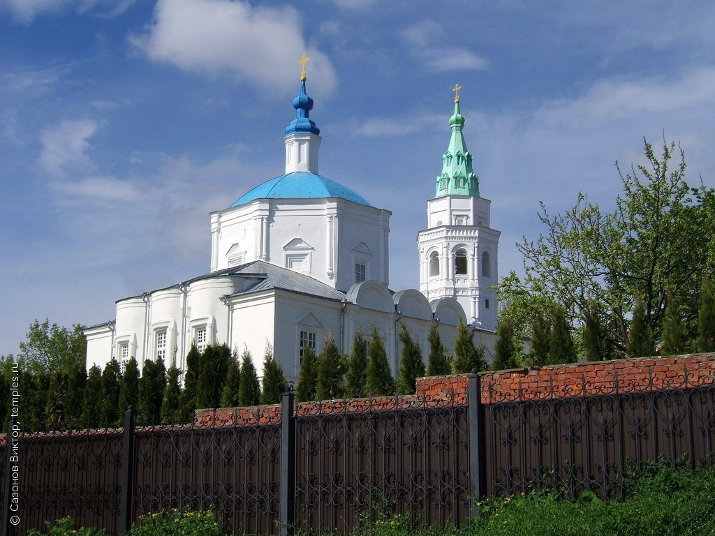 Курск Троицкий монастырь Церковь Троицы Живоначальной Верхняя Троица  Фотография