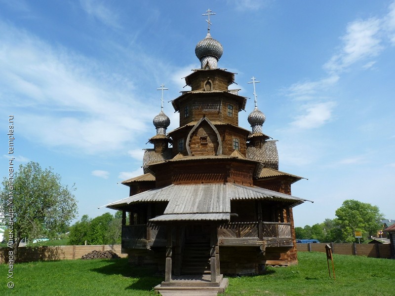 Деревянная Церковь в Суздале