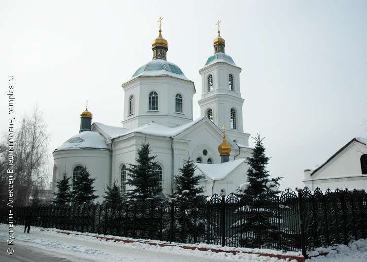 Крестовоздвиженский собор Омск