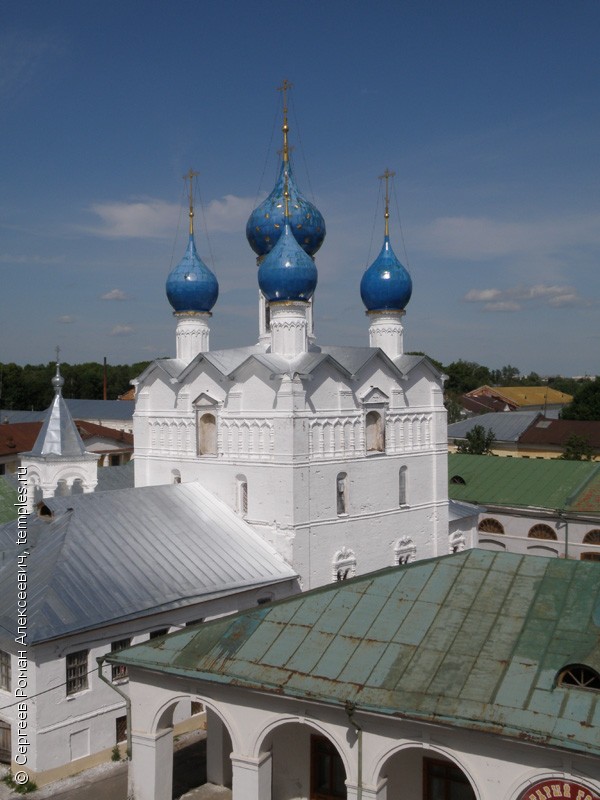 Звонница Успенского собора Ярославль