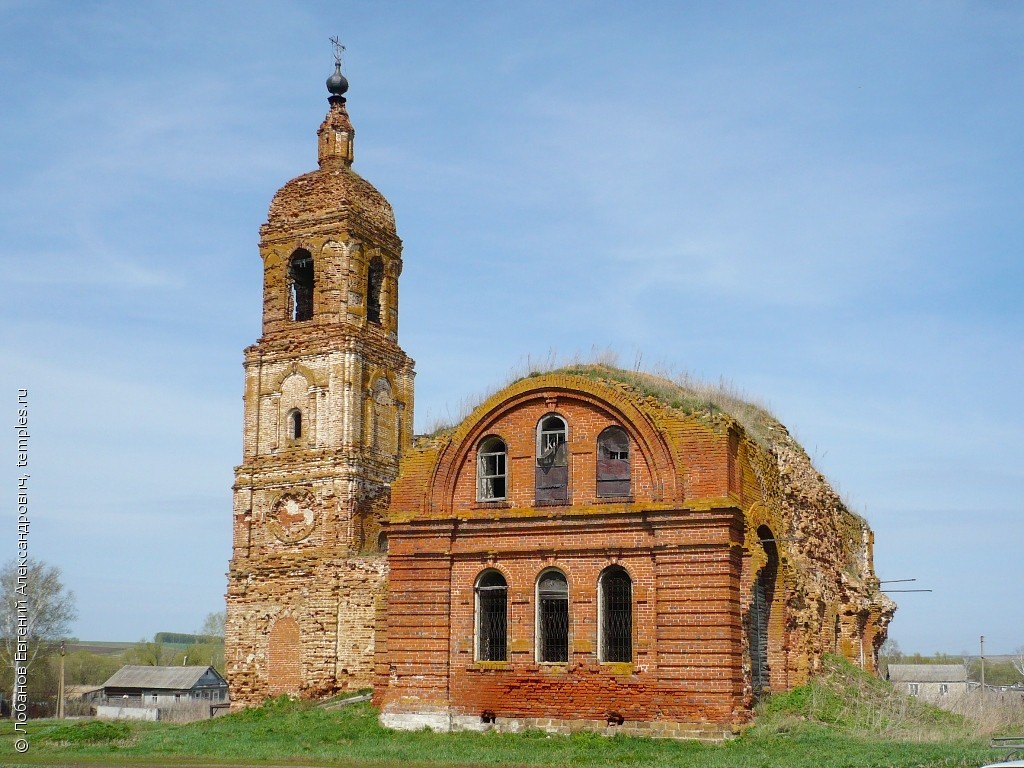 Пензенская область Иссинский район Украинцево Церковь Петра и Павла  Фотография