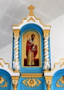 Святитель Василий Великий, образ в иконостасе Скорбященской церкви в Барабинске Новосибирской области.