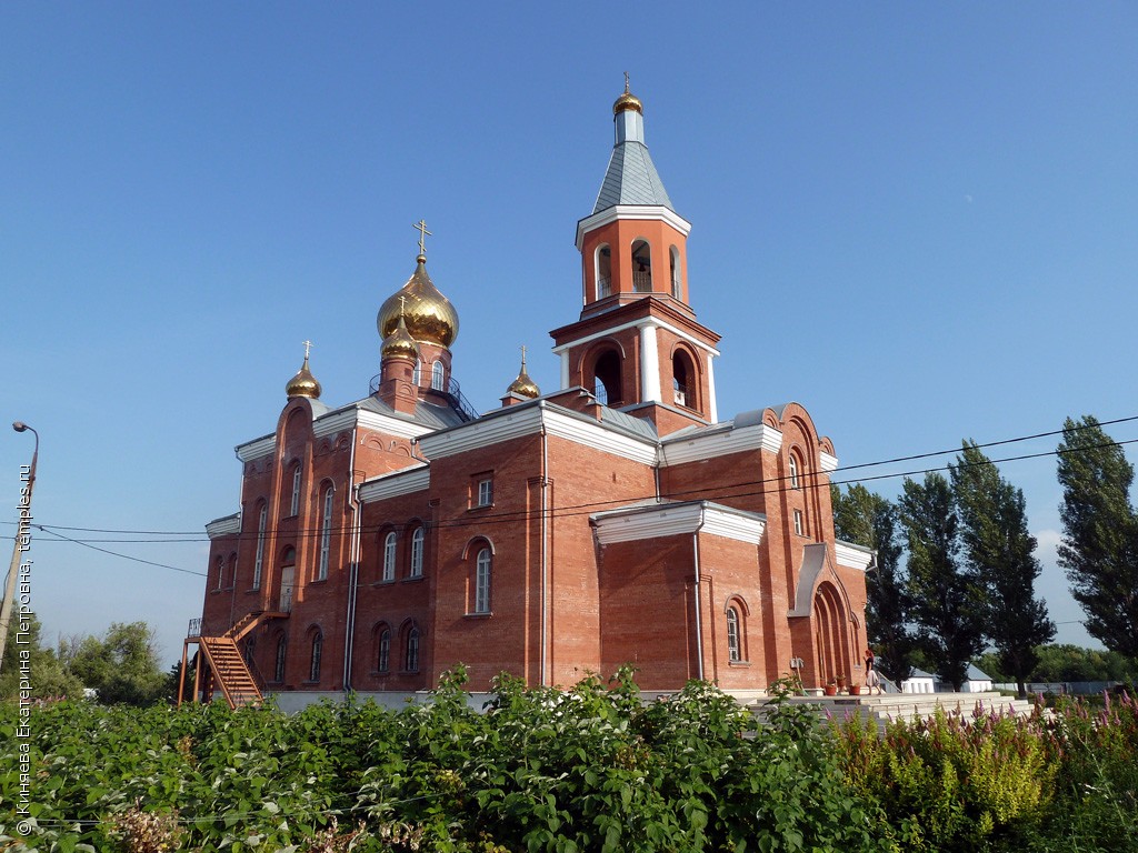 Самарская область Волжский район Черновский поселок Свято-Духовский скит  Церковь Сошествия Духа Святого Фотография