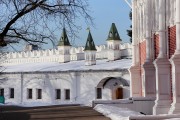 Стрелецкая караульня при Напрудной башне в ограде Новодевичьего женского монастыря в Москве.