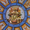 Изображение Господа Саваофа в центральном медальоне неба ныне утраченной Покровской церкви в Лядинах Каргопольского района Архангельской области.